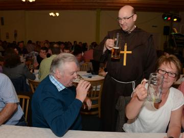 KH_SVG_15_STArkbier 082