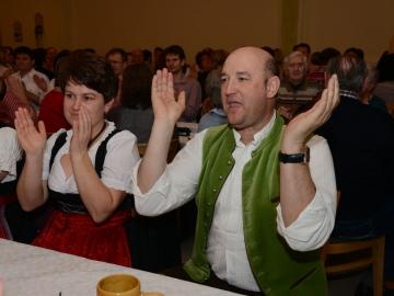 KH_SVG_15_STArkbier 145